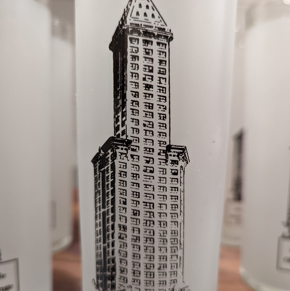 Set  of 6 vintage frosted Ivar's Seattle, Washington glasses - Picture 6 of 11